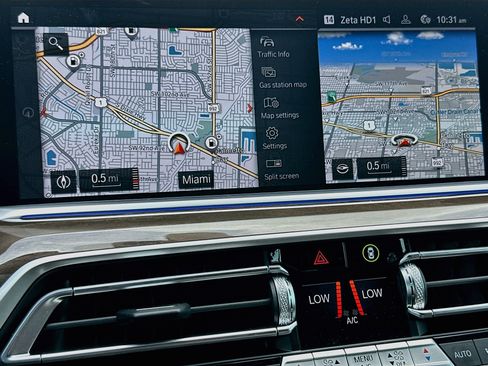Used 2022 BMW X5 sDrive40i w/ M Sport Package RWD image 13