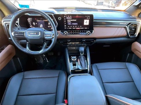 Used 2024 GMC Canyon AT4 w/ AT4 Premium Package image 20