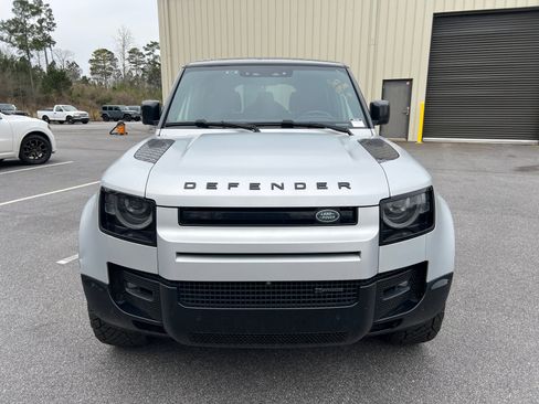 Used 2023 Land Rover Defender 110 X-Dynamic SE image 2