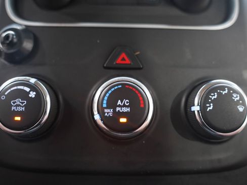 Used 2018 RAM 3500 Tradesman RWD image 16