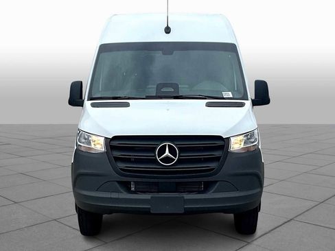 New 2025 Mercedes-Benz Sprinter 3500 image 3