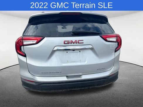 Used 2022 GMC Terrain SLE w/ Driver Convenience Package AWD/4WD image 6