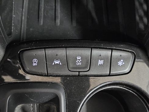Used 2022 Chevrolet TrailBlazer LT w/ LPO, Blackout Package FWD image 23