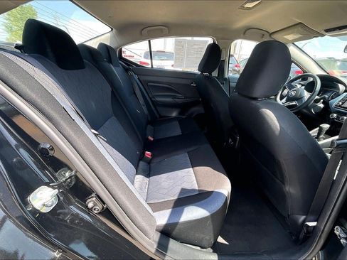 Used 2025 Nissan Versa SV FWD image 25