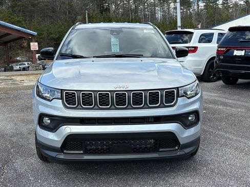 New 2026 Jeep Compass Latitude AWD/4WD image 2