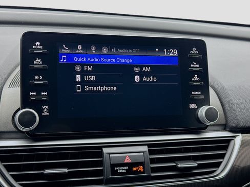 Used 2019 Honda Accord Sport image 11