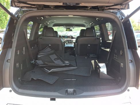 Used 2026 Nissan Armada PRO-4X w/ Captain's Chari Seat Package AWD/4WD image 32