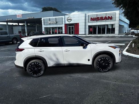 New 2026 Nissan Rogue Dark Armor image 5