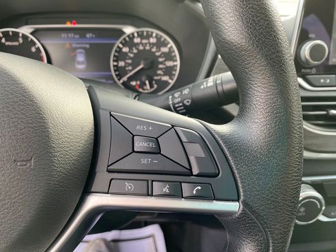 Used 2024 Nissan Altima 2.5 SV image 27