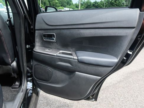 New 2024 Mitsubishi Outlander Sport SEL image 18