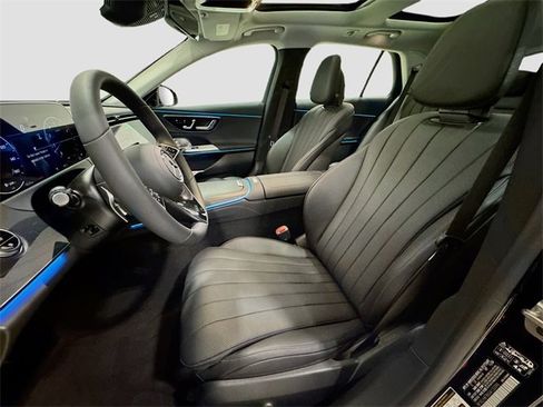 New 2025 Mercedes-Benz E 450 4MATIC All-Terrain Wagon image 4
