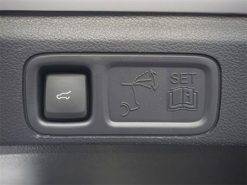 New 2024 Ford Expedition Max XLT image 15