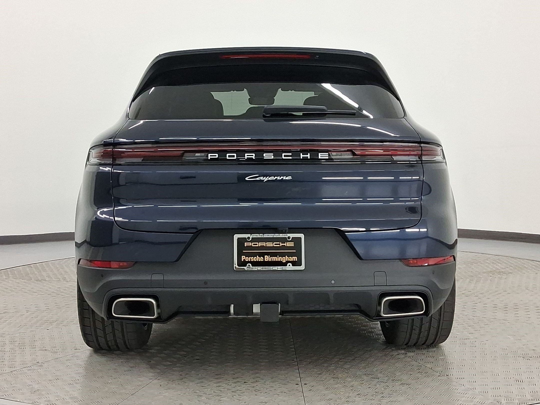 Used 2026 Porsche Cayenne AWD/4WD image 9
