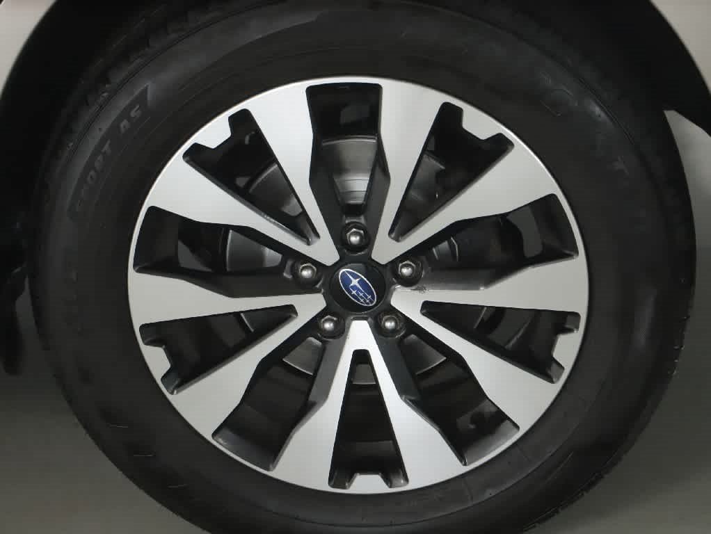 Used 2016 Subaru Outback 2.5i Limited AWD/4WD image 39