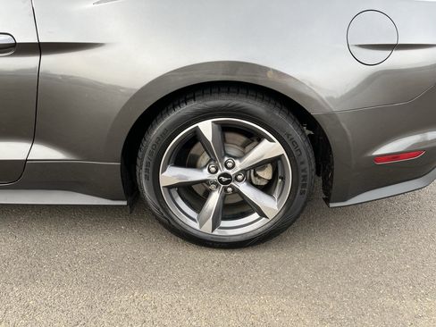 Used 2015 Ford Mustang V6 w/ Equipment Group 051A image 25