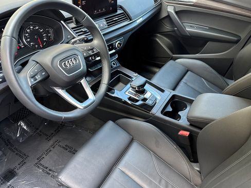 Used 2025 Audi Q5 2.0T Premium image 7