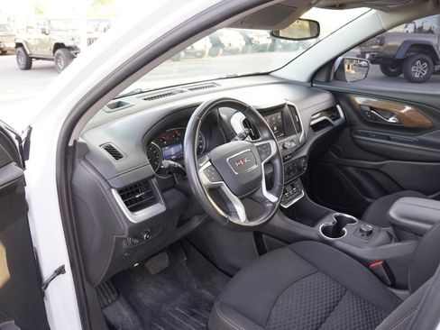 Used 2020 GMC Terrain SLE image 20