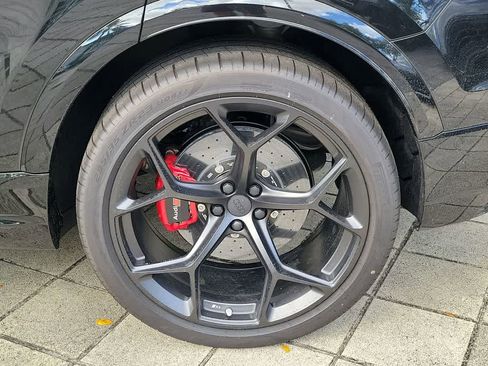 New 2026 Audi RS Q8 performance image 16