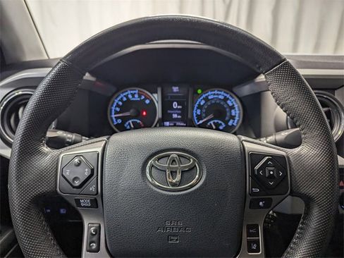 Used 2020 Toyota Tacoma SR5 image 20