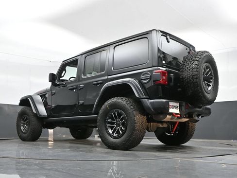 Used 2024 Jeep Wrangler Unlimited Rubicon AWD/4WD image 48