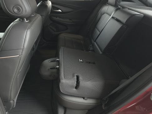 New 2026 Buick Envista Sport Touring FWD image 28