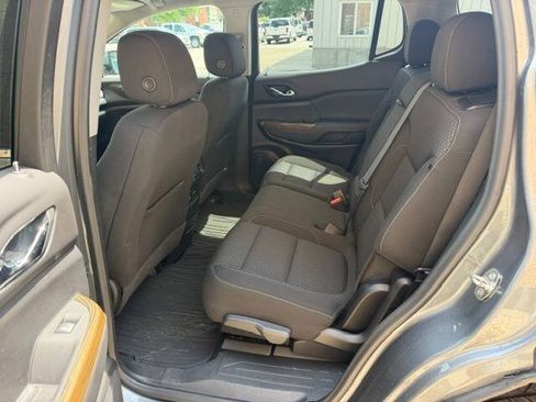 Used 2022 GMC Acadia SLE w/ Driver Convenience Package AWD/4WD image 13