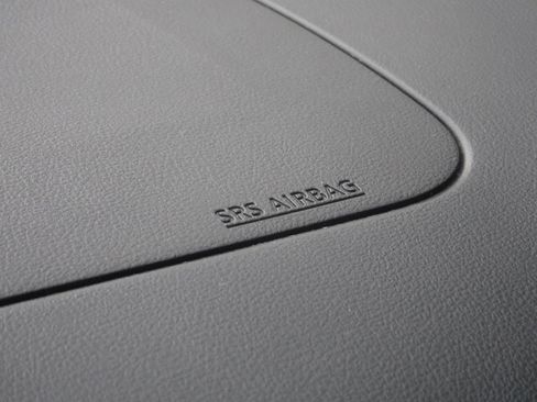 Used 2014 Nissan Juke NISMO w/ Interior Illumination Package image 22