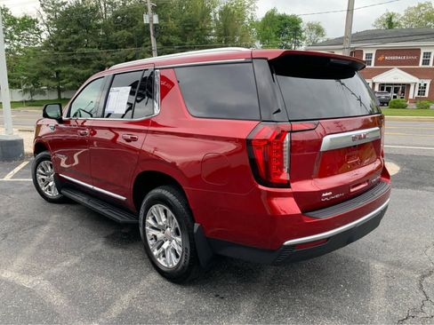 Used 2024 GMC Yukon Denali AWD/4WD image 4