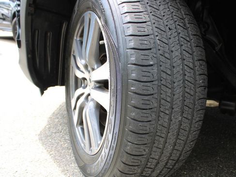 Used 2018 Honda Pilot EX image 18