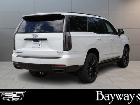 New 2025 Cadillac Escalade Sport Platinum w/ LPO, ONYX Package image 5