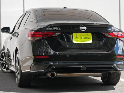 Used 2024 Nissan Sentra SR w/ SR Premium Package FWD image 5