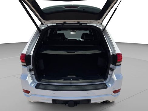 Used 2021 Jeep Grand Cherokee Laredo X RWD image 19