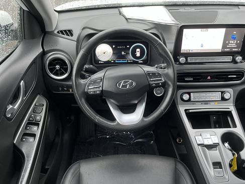 Certified 2022 Hyundai Kona Limited image 12