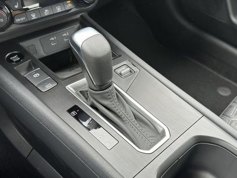 New 2026 Nissan Kicks SV FWD image 25