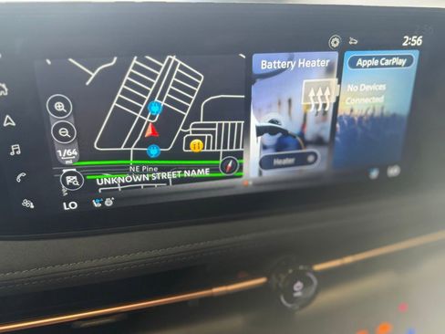 Used 2025 Nissan Ariya Platinum image 12