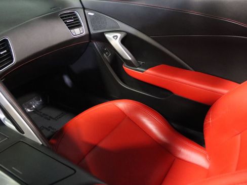 Used 2015 Chevrolet Corvette Stingray Coupe w/ 2LT Preferred Equipment Group image 58