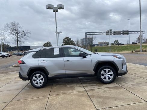 Used 2024 Toyota RAV4 LE image 12