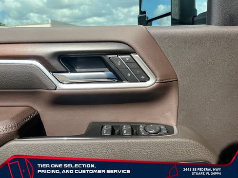New 2026 GMC Sierra 2500 Denali w/ Denali Reserve Package AWD/4WD image 23