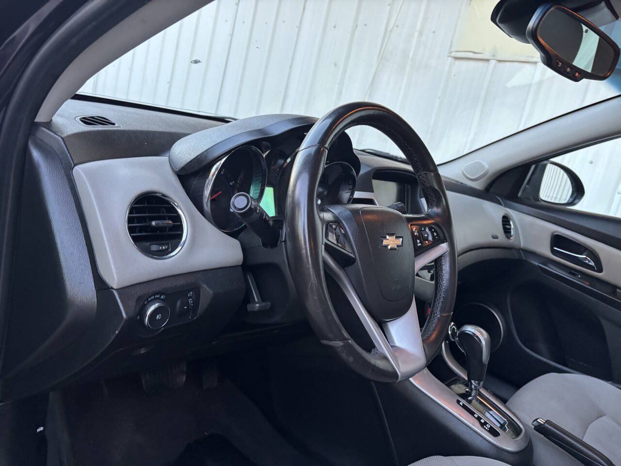 Used 2014 Chevrolet Cruze LT w/ All-Star Edition FWD image 11
