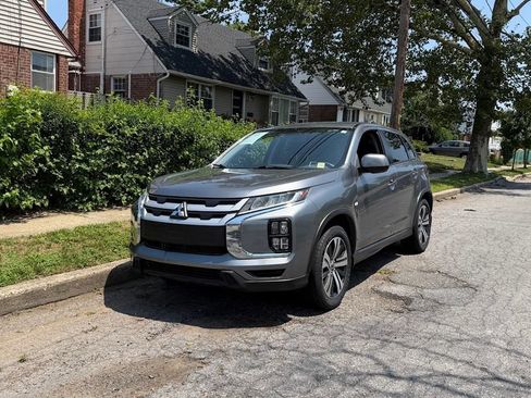 Used 2022 Mitsubishi Outlander Sport FWD image 2
