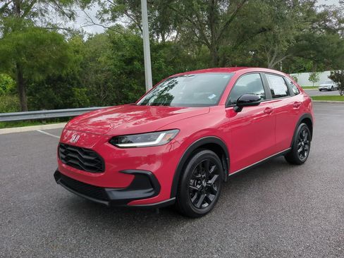 Certified 2024 Honda HR-V Sport image 2