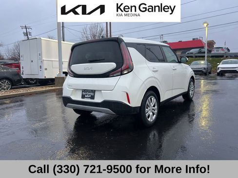 Certified 2023 Kia Soul LX image 9