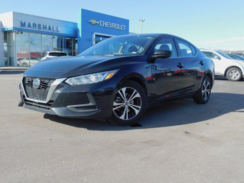 Used 2023 Nissan Sentra SV image 2