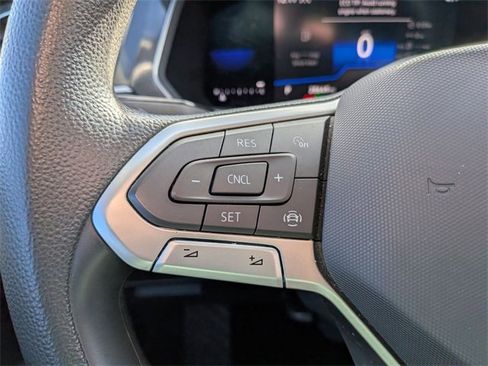 Used 2023 Volkswagen Tiguan S image 13