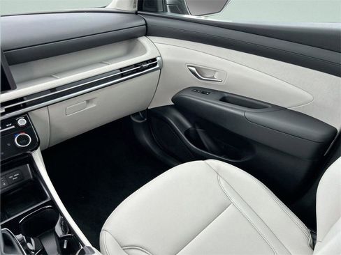 New 2026 Hyundai Tucson SEL image 15