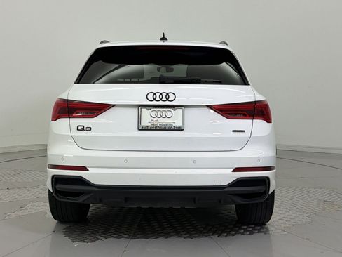 Used 2023 Audi Q3 2.0T Premium w/ Black Optic Sport Package AWD/4WD image 10