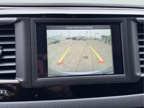 Used 2020 Chrysler Voyager Lxi image 22