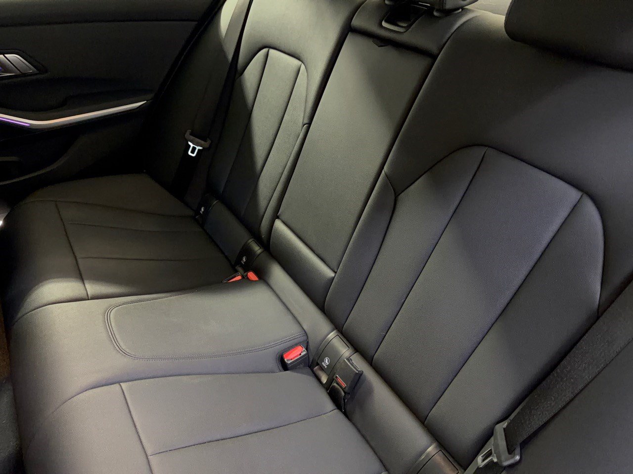 Used 2021 BMW 330i Sedan w/ Convenience Package RWD image 25
