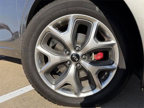 Used 2019 Kia Sorento SX image 10