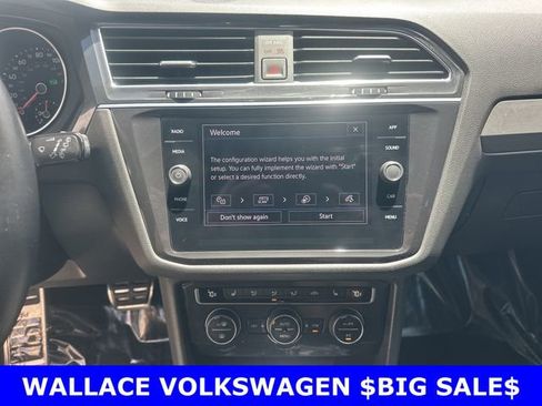 Certified 2021 Volkswagen Tiguan SE R-Line FWD image 19